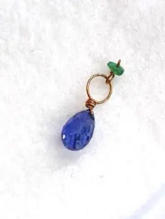 K10 ピンクゴールド カイヤナイト エメラルド　ペンダントトップ