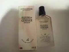 【ほぼ未使用】ロクシタン チェリーブロッサム ザ・ブラン オードトワレ 50mlのサムネイル