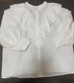 r.p.sフリル付きホワイト七分袖ブラウス