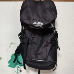 new balance バックパック 黒