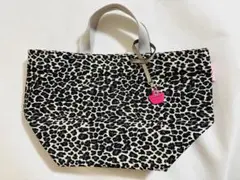 Item thumbnail for item 3a6a36cc-dba1-406c-a63f-ac7261fe7e74