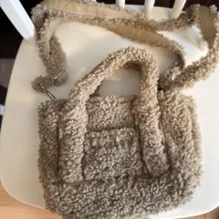 BAYFLOWのモコモコハンドバッグ&ショルダーバッグ