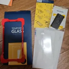 ❣️iPhone14Pro用 ガラスフィルム 2枚入ガイド枠付強化ガラス