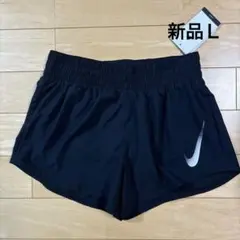 NIKE ナイキ スウッシュ ショートパンツ　ランニングウェア Ｌ　ブラック