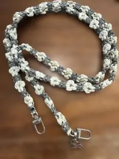 Gypsohila グレー　ロングスマホショルダーストラップ