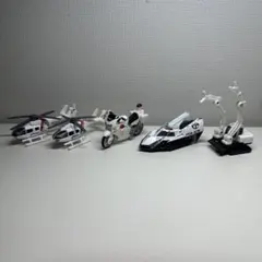 トミカ ドクターヘリ 白バイ 特殊車両