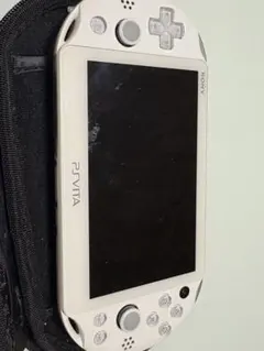PlayStation Vita（PCH-2000シリーズ）ホワイトモデル