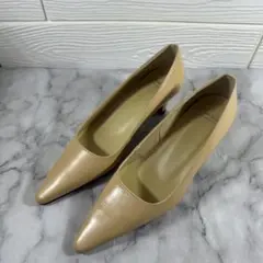 CLUB DE SAKI ベージュ ポインテッドトゥ ハイヒール　22㎝