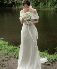 【値下げ依頼◎】オフショル ウエディングドレス 結婚式 ブライダル 前撮りのサムネイル