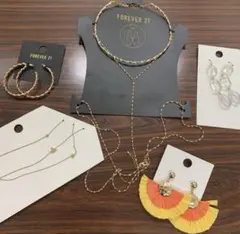 フォーエバー２１　ピアス　ネックレス　まとめ売り