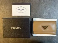 PRADA プラダ　キーケース キャラメル