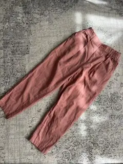 ユニクロ　テーパードパンツ