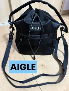新品未使用 AIGLE ドロストショルダーバッグ 2WAY巾着バッグ 撥水 黒のサムネイル