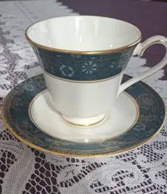 2025年最新】ロイヤルドルトン廃盤品の人気アイテム - メルカリ