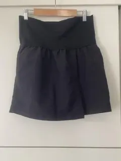 ブラック スカート・ショートパンツ