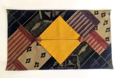 ハンドメイド ボックスティッシュカバー 和柄 布製（レトロモダン）ボタン付き