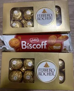 Ferrero Rocher 2箱とLotus Biscoff Creamのサムネイル