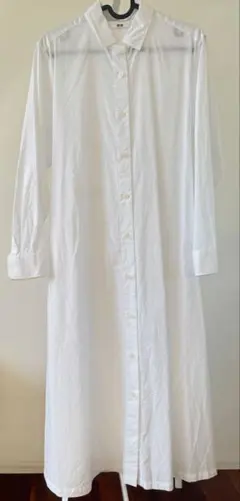UNIQLO ホワイト シャツワンピース