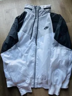 Nike ナイロンジャケット ホワイト/ブラック