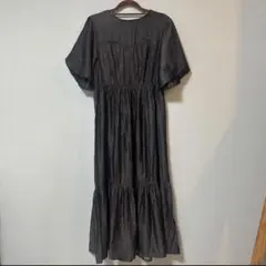 【新品未使用】LILIE リーリエ ブラックワンピースのサムネイル