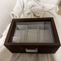 ブラウン木製アクセサリーケース
