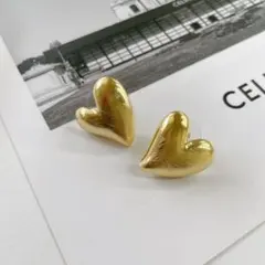 Item thumbnail for item b7cfec06-d0cd-4c79-8e5e-5416554b4e38