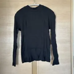 ユニクロ　リブハイネック