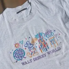 ビンテージ　WALT DISNEY WORLD グレー Tシャツ　海外ディズニー
