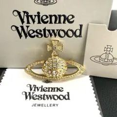 2026年最新】viviennewestwood ブローチの人気アイテム - メルカリ