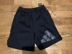 adidas ショートパンツ　Sサイズ IK9682