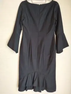 PINKY&DIANNE 黒 ウールワンピース 膝丈 袖フレア Vネック 36