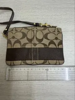 Coach ブラウン ロゴポーチ
