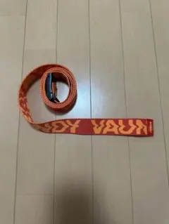 Vaundy ガチャベルト オレンジのサムネイル