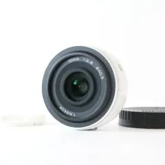 【美品・返品保証】Nikon1 10mm f2.8 ホワイト パンケーキレンズ 美品・返品保証】Nikon1 10mm f2.8 ホワイト パンケーキレンズ - メルカリ