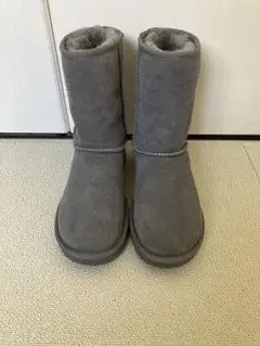 UGG クラッシック★グレー ムートンブーツ22