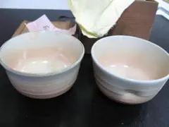 未使用　【茶道具】紫雲 造　萩焼　茶碗2点セット　共箱のサムネイル