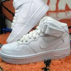 ナイキ ウィメンズ エアフォース1 ミッド 07 \\\