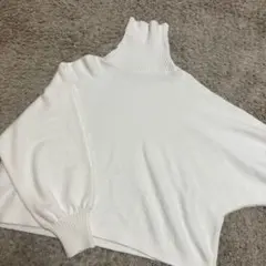 BLENHEIM ホワイトニットセーター Sサイズ