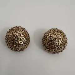 ゴールド装飾丸型クリップ式イヤリング 石取れあり　パーティ　結婚式　中古品