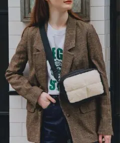 Item thumbnail for item fe3f75a2-4350-4dfc-964d-931eb7831b5d