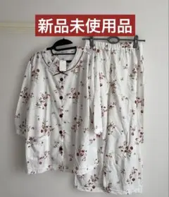 【新品未使用】しまむら　レディース　パジャマ上下　Ｌサイズ 花柄　7分袖　8分丈のサムネイル