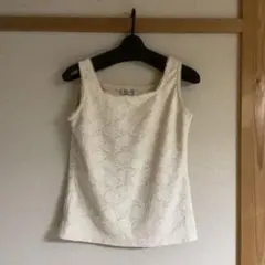 ⭐️レディース　ミセス　婦人服　アイボリー タンクトップ　M