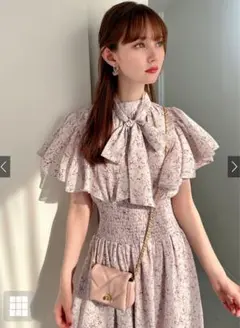 GRL 花柄フリルスリーブボウタイフレアワンピース Mサイズ