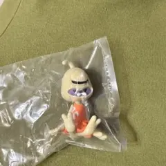 ディズニー リロ＆スティッチ プリークリー　フィギュア　ガチャガチャ　肩ズン