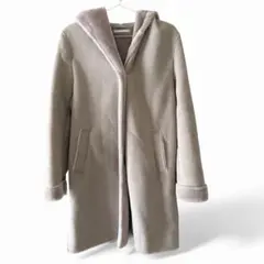 ベージュ　ユニクロ ムートン風 フード付きコート ムートンタッチフーデットコート