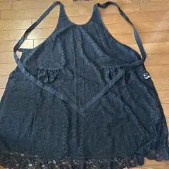 エプロン黒レース総柄