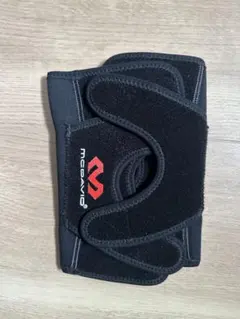 Item thumbnail for item 28a59170-38d7-4fc6-a5bb-8ef1362fa2d8