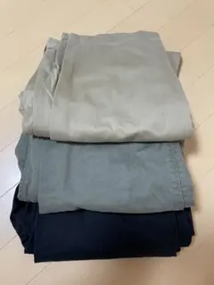 ユニクロ レギュラーフィットチノ【廃盤】　３本セット売り