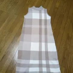 ノースリーブニットワンピース ベージュ系チェック Mサイズ