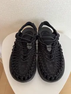 KEEN UNEEK ユニーク　黒　24.5 レディース